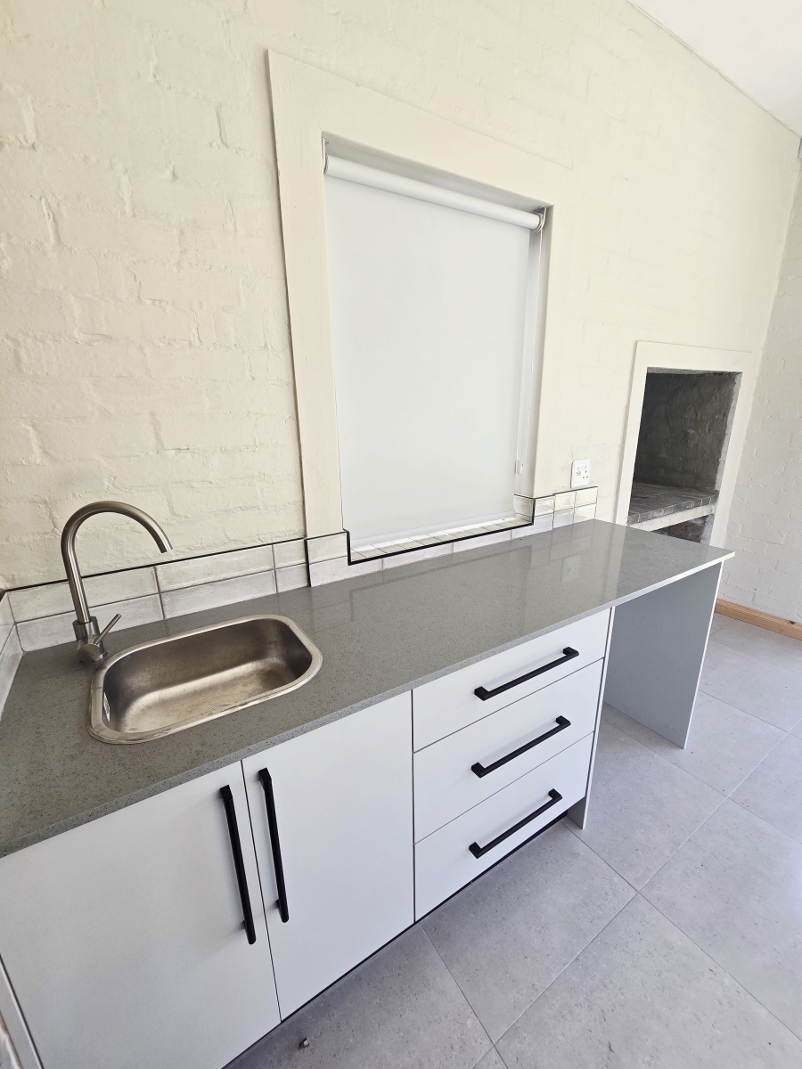 3 Bedroom Property for Sale in King George Park Western Cape